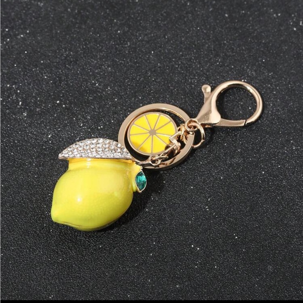 Lemon 🍋 bag charm keychain with gold hardware NWT - Picture 6 of 7
